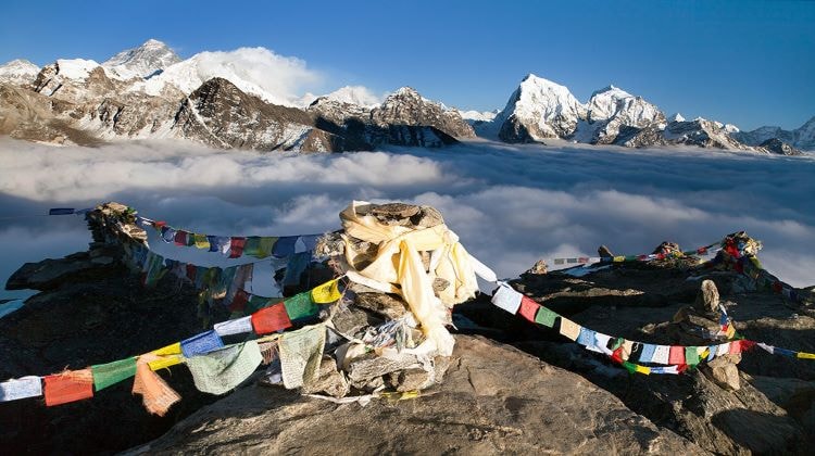 Gokyo Ri Hiking
